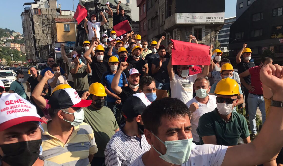 Zonguldak maden işçilerinden 'düşük ücret' protestosu 1