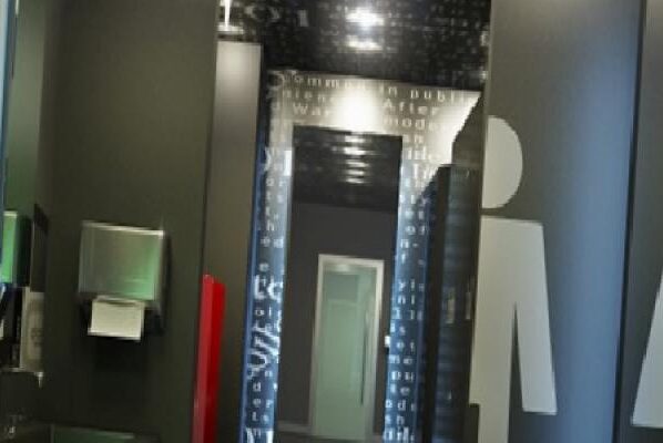 İş yerinde 'kadınlar tuvaletini' kullanan erkek işçi tazminatsız işten atıldı! 6