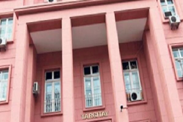 Yargıtay, 'ya o ya ben' diyerek iş arkadaşının işten atılmasını isteyen çalışanı affetmedi! 1