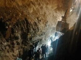 Aydın'da iş cinayeti: Kanalizasyon borusu döşeyen Ferhat Doğan, toprak altında kalarak hayatını kaybetti 9