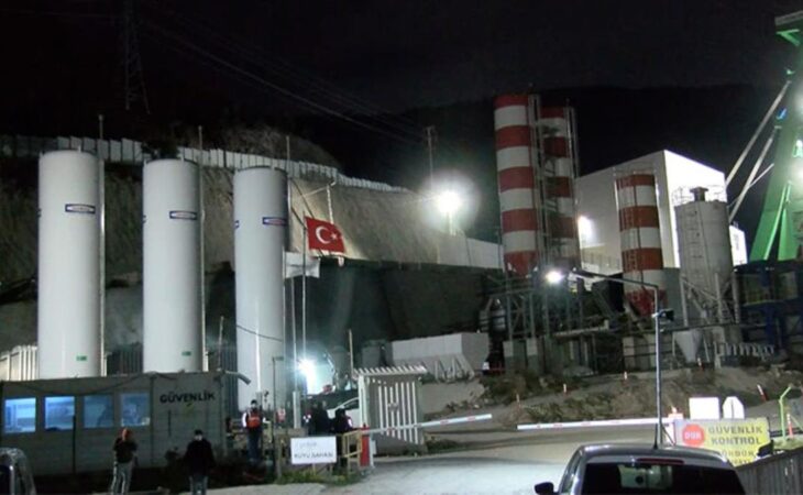 İzmir’de maden ocağında patlama sonrası göçük: 45 işçi yaralandı