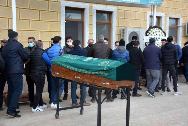 Kocaeli'de iş cinayeti: İş yerinde üzerine ağır tonajlı malzeme düşen Ali Kalaycı yaşamını kaybetti 6