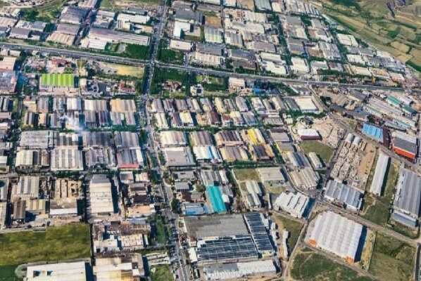 Fabrikalar şalter indiriyor! 30 bin işçi evlerine gönderiliyor 1