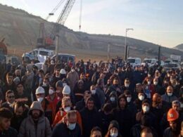 Aliağa'da 2 bin gemi söküm işçisi grevde 6