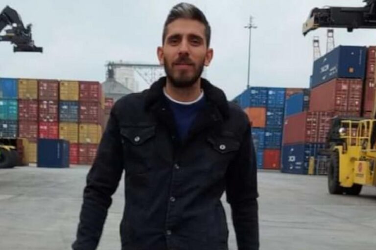 Samsun'da iş cinayeti: İş makinesinin altında kalan Soner Şimşek hayatını kaybetti 10 Samsun'da iş cinayeti: İş makinesinin altında kalan Soner Şimşek hayatını kaybetti 10
