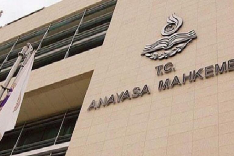 AYM'den inşaat işçisinin ölümüne ilişkin başvuruda yaşam hakkı ihlali kararı 4 AYM'den inşaat işçisinin ölümüne ilişkin başvuruda yaşam hakkı ihlali kararı 3