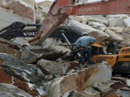 Balıkesir'de iş cinayeti: Mermer ocağında molozların altında kalan Volkan Yaren hayatını kaybetti 11