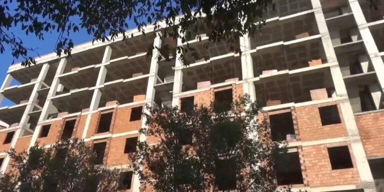 İstanbul'da çocuk işçi cinayeti: İnşaatın 6. katından düşen 15 yaşındaki çocuk hayatını kaybetti! 10 İstanbul'da çocuk işçi cinayeti: İnşaatın 6. katından düşen 15 yaşındaki çocuk hayatını kaybetti!