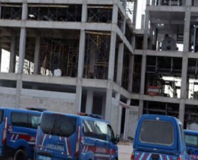 Gaziantep'te iş cinayeti: Fabrikada çelik platform çöktü: 1 ölü, 4 yaralı