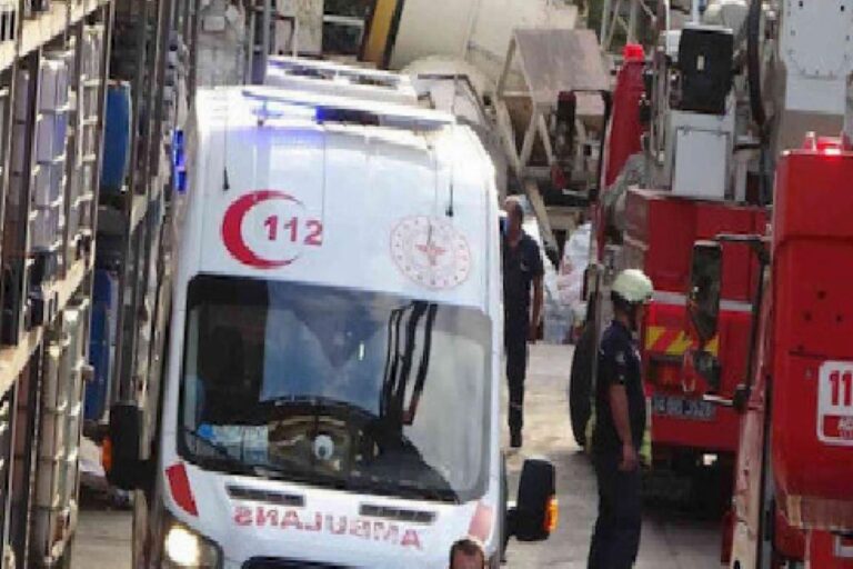 İstanbul'da iş cinayeti: Tuzla’da kimya fabrikasında kazana düşen Abdullah İnce hayatını kaybetti 8 İstanbul'da iş cinayeti: Tuzla’da kimya fabrikasında kazana düşen Abdullah İnce hayatını kaybetti