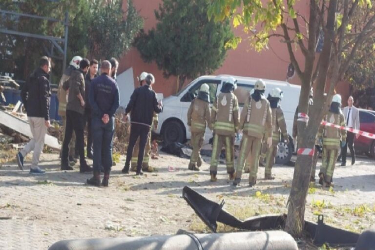İstanbul oto sanayi sitesindeki patlamada ölü sayısı 2'ye yükseldi 6 İstanbul oto sanayi sitesindeki patlamada ölü sayısı 2'ye yükseldi