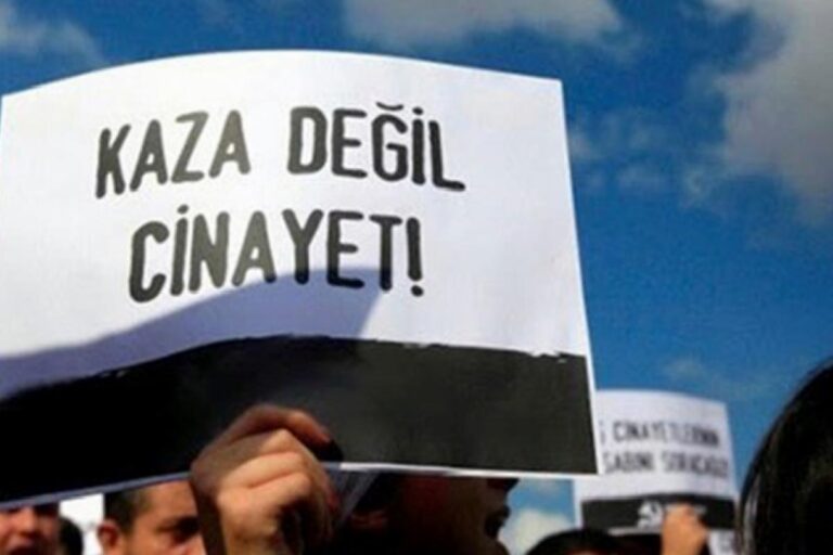Karaman'da iş cinayeti: 35 yaşındaki işçi, üzerine yük asansörü düşmesi sonucu hayatını kaybetti 13 Hatay'da çoçuk işçi cinayeti: Paketleme makinesine kapılan 14 yaşındaki çocuk işçi yaşamını yitirdi
