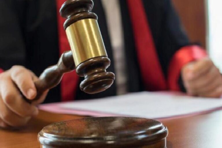 Türkiye’de ilk: Ücretsiz izne çıkarılan işçiler iki davayı da kazandı