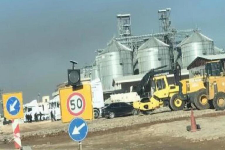 Şanlıurfa’da iş cinayeti: İş makinesinin altında kalan Mehmet Akbalık yaşamını yitirdi 1 Şanlıurfa’da iş cinayeti: İş makinesinin altında kalan Mehmet Akbalık yaşamını yitirdi
