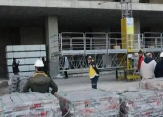 Bursa'da iş cinayeti: Malzemelerin altında kalan Bülent Polat hayatını kaybetti