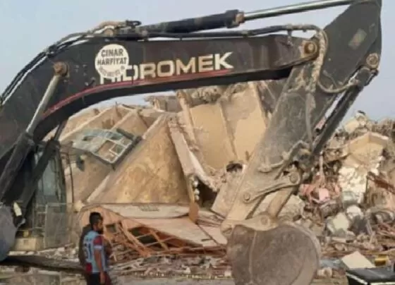 Hatay'da kontrolsüz yıkımla gelen iş cinayeti!