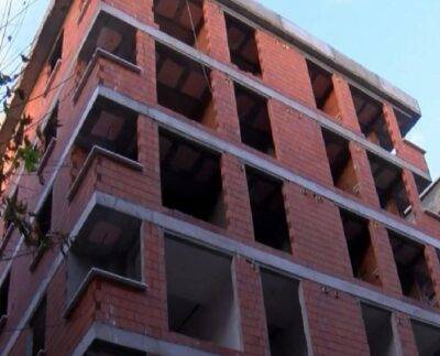 Bahçelievler'de inşaattan düşen işçi hayatını kaybetti