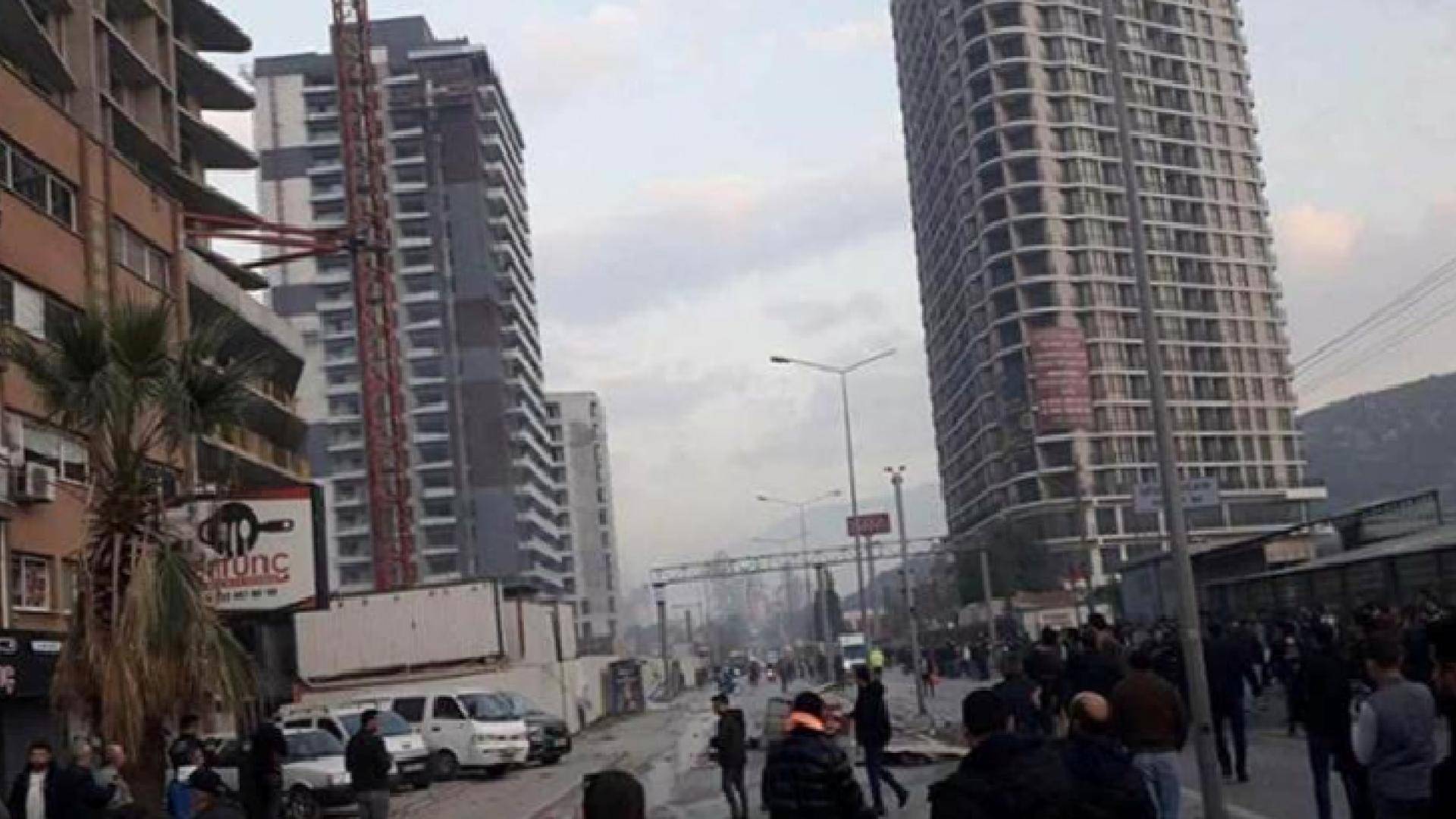 İzmir’de 6 kişinin öldüğü vinç kazasında tutuklu sanık kalmadı