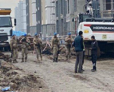 Diyarbakır’da kamyonun altında kalan işçi yaşamını yitirdi