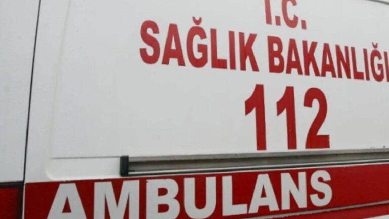 İzmir'de inşaattan düşen 54 yaşındaki işçi hayatını kaybetti 16 İzmir'de inşaattan düşen 54 yaşındaki işçi kaldırıldığı hastanede hayatını kaybetti
