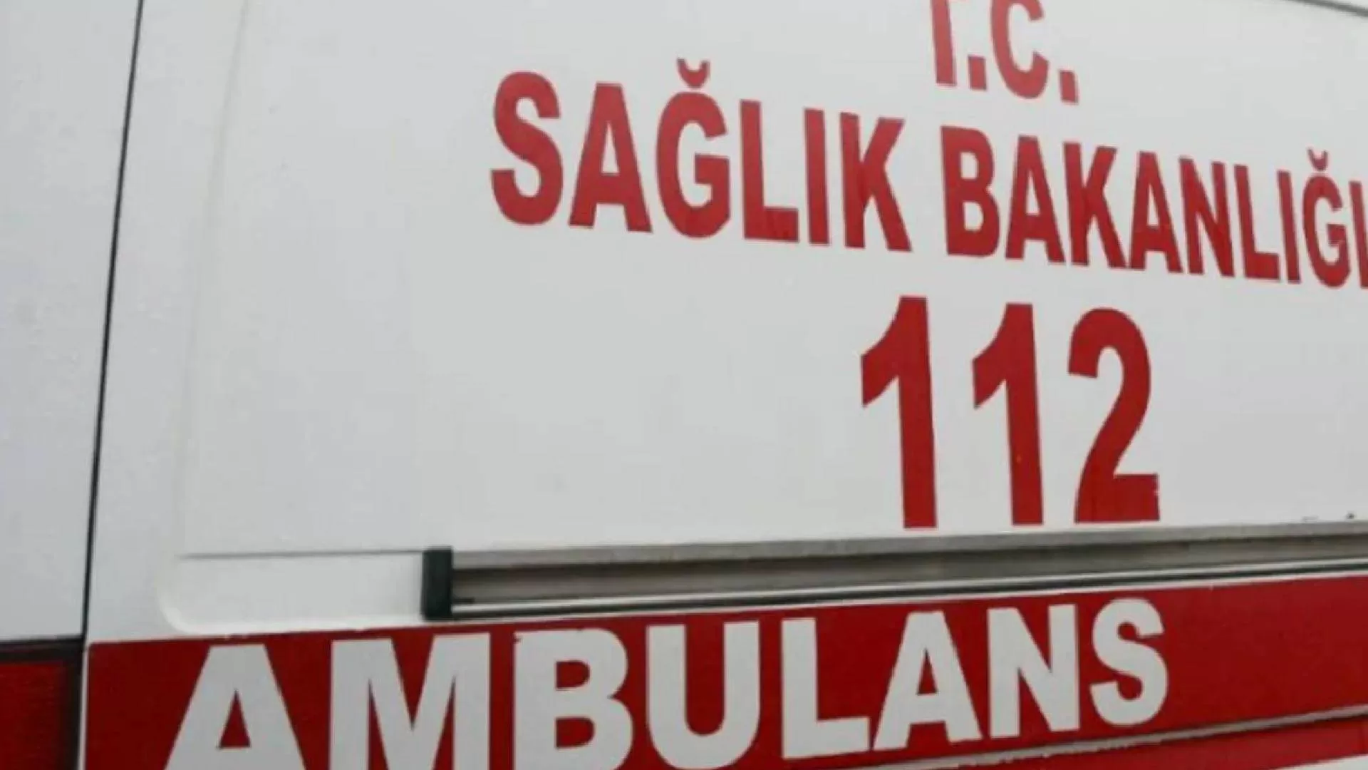 İzmir’de inşaattan düşen 54 yaşındaki işçi hayatını kaybetti