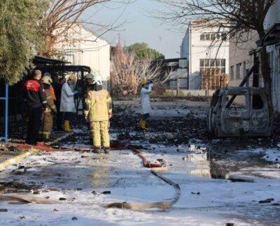 Çiğli’deki kozmetik fabrikası yangınında ölü sayısı 3’e yükseldi