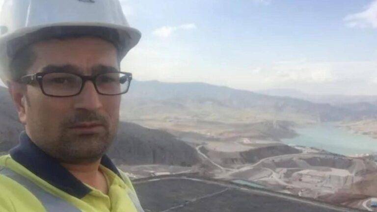 İliç'te toprak altından çıkarılan Adnan Keklik'in cenazesi defnedildi 7 İliç'te toprak altından çıkarılan Adnan Keklik'in cenazesi defnedildi
