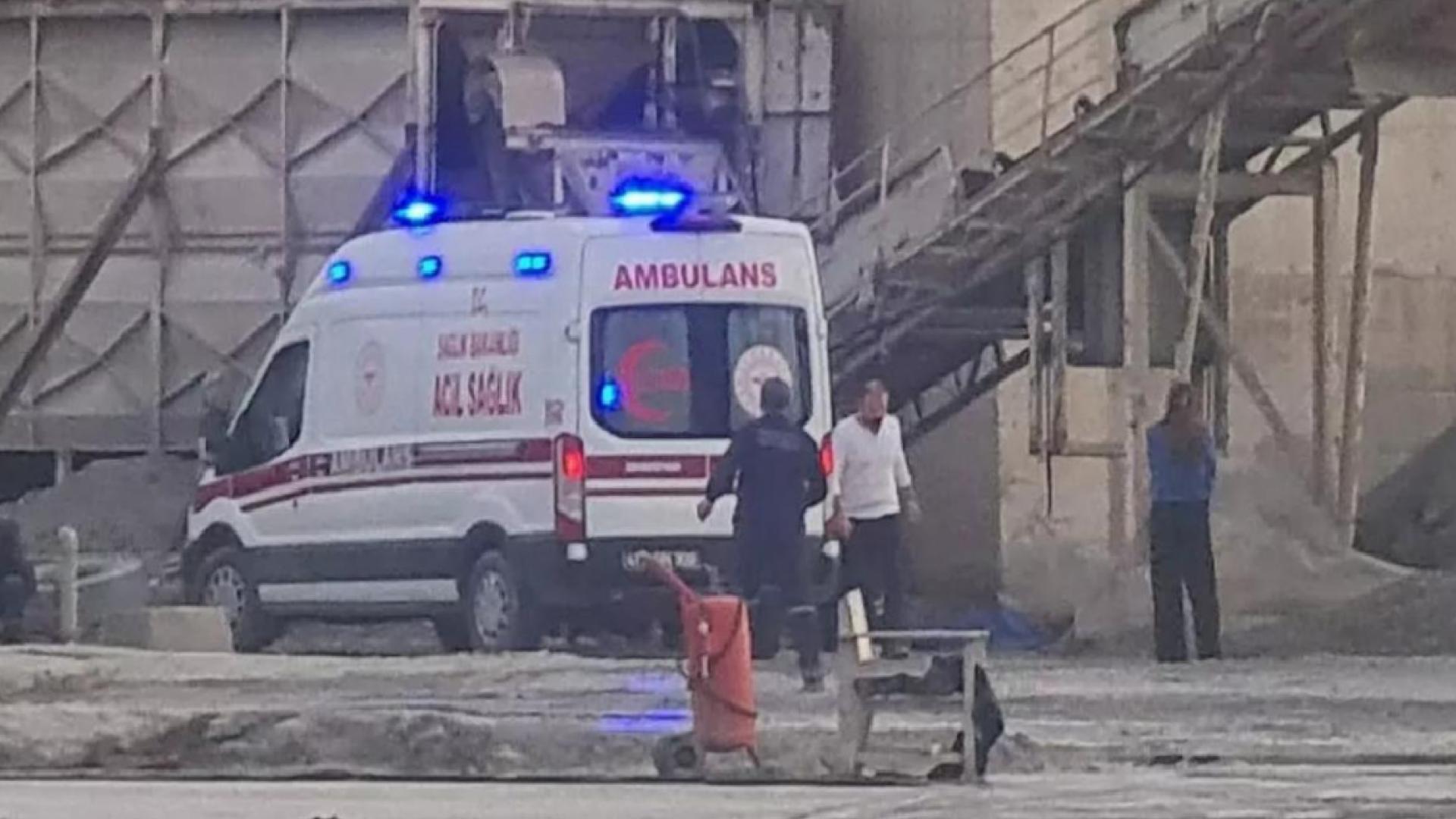 Konya'da sulama kanalı şantiyesinde beton kalıbın altında ezilen inşaat mühendisi yaşamını kaybetti