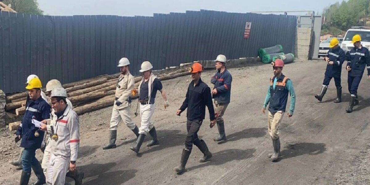 Zonguldak'ta maden ocağında elektrik çarpması sonucu 25 yaşındaki işçi yaşamını yitirdi.