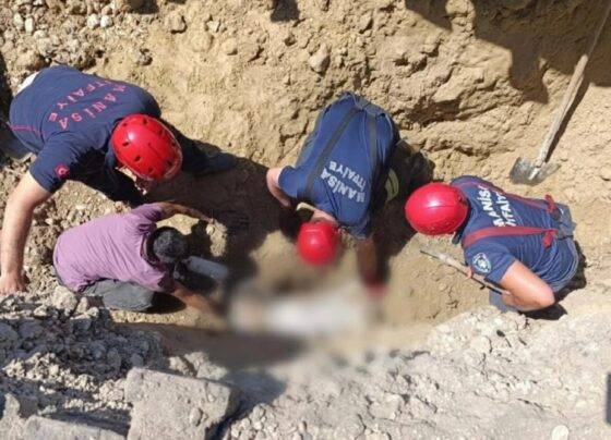 Salihli'de fabrika inşaatında göçükte 1 işçi hayatını kaybetti