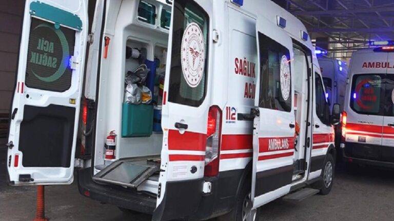 Viranşehir'de kopan vinçten yere çakılan 44 yaşındaki işçi yaşamını kaybetti 13 Viranşehir'de kopan vinçten yere çakılan 44 yaşındaki işçi yaşamını kaybetti
