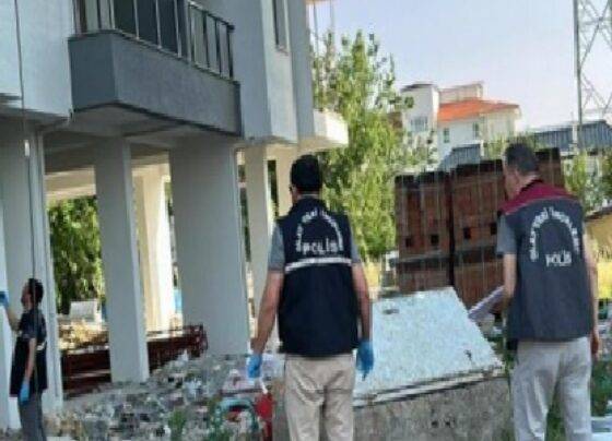 Uşak'ta 9. kattan düşen 44 yaşındaki inşaat işçisi hayatını kaybetti