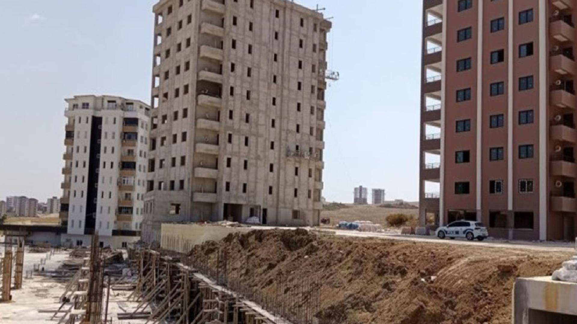 Adana'da inşaatın 6’ıncı katından düşen 44 yaşındaki işçi yaşamını kaybetti