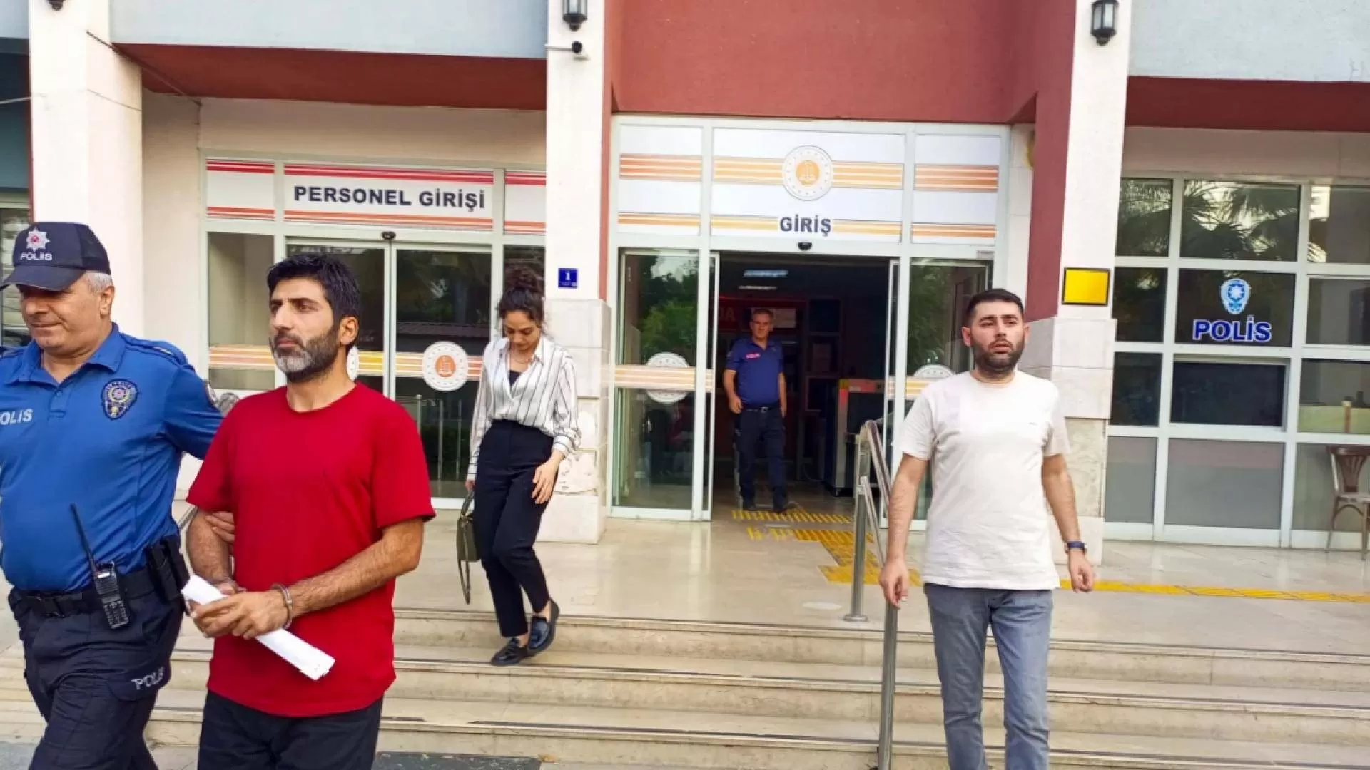 Nazilli'de toprak kayması sonucu 3 işçi hayatını kaybetti