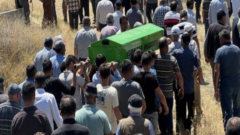 Afyonkarahisar'da biyogaz tesisinde gazdan etkilenen 42 yaşındaki işçi yaşamını kaybetti! 9 Afyonkarahisar'da biyogaz tesisinde gazdan etkilenen 42 yaşındaki işçi yaşamını kaybetti!