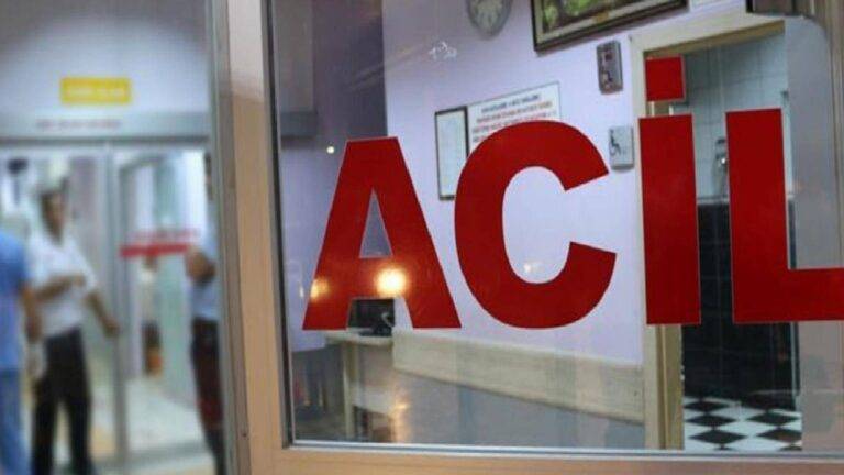 Gaziantep'te fabrikada çalışırken kafasına direk düşen işçi yaşamını kaybetti 14 Gaziantep'te fabrikada çalışırken kafasına direk düşen işçi yaşamını kaybetti