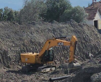Kazı çalışmasında, toprak altında kalan 53 yaşındaki işçi hayatını kaybetti