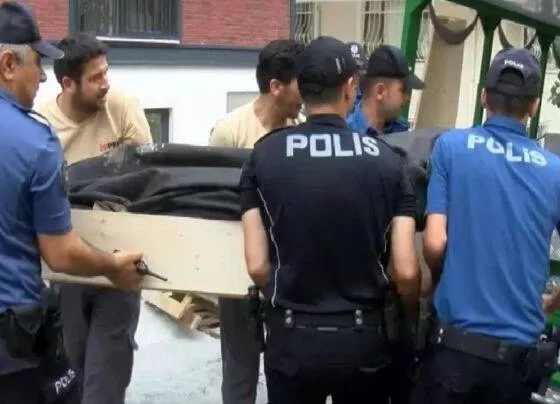 Maltepe'de asansör boşluğuna düşen 53 yaşındaki işçi yaşamını kaybetti