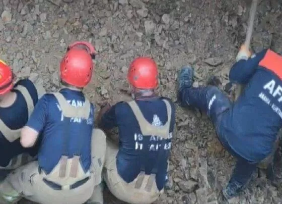 Tuzla'da göçük yaşandı, 2 işçi yaşamını kaybetti