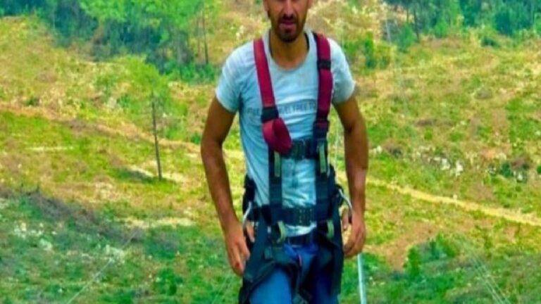 Konya'da elektrik işçisi direkten düşerek hayatını kaybetti 5 Konya'da elektrik işçisi direkten düşerek hayatını kaybetti