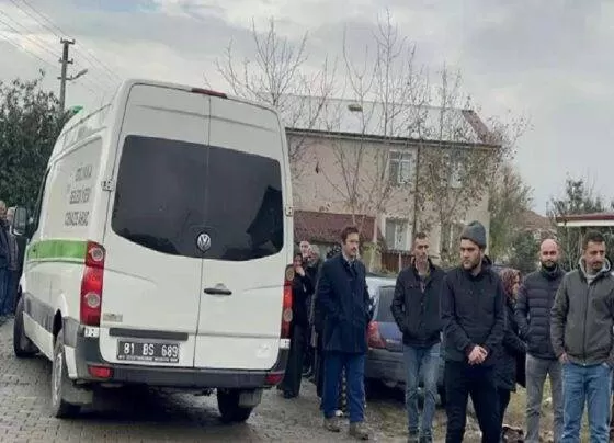 Düzce'de yüksek gerilim hattına çarpan 33 yaşındaki işçi hayatını kaybetti