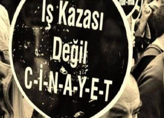 Manisa'da fabrikada çıkan yangında dumandan etkilenen 55 yaşındaki işçi hayatını kaybetti