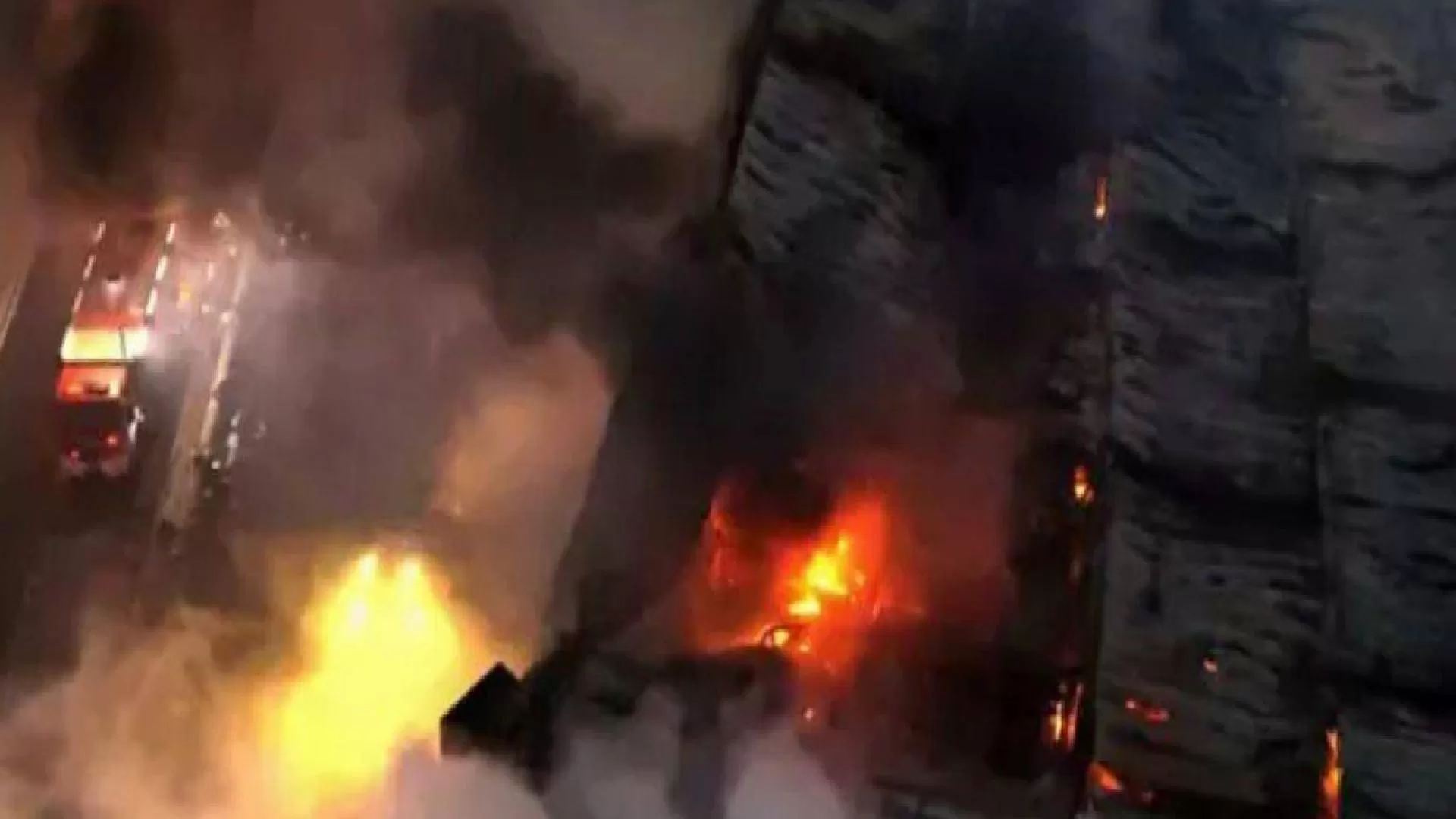 Kayseri'de mobilya fabrikasındaki yangında 3 işçi hayatını kaybetti