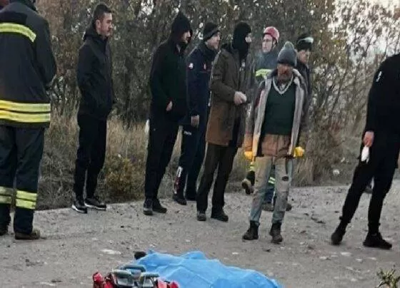 Manisa'da traktörün altında kalan 54 yaşındaki işçi hayatını kaybetti