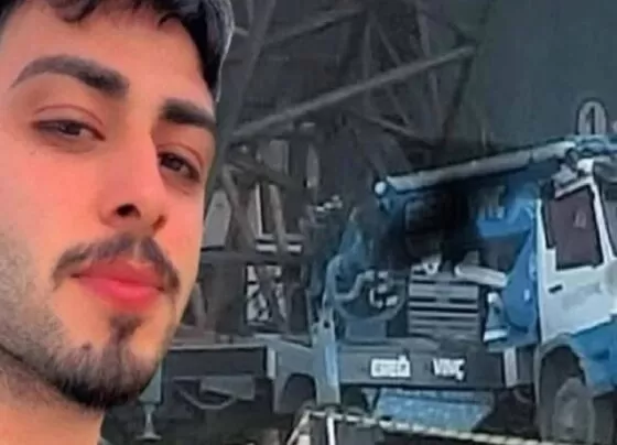 Karadeniz Ereğli işçilerin üzerine vinç devrildi: 21 yaşındaki işçi yaşamını kaybetti!