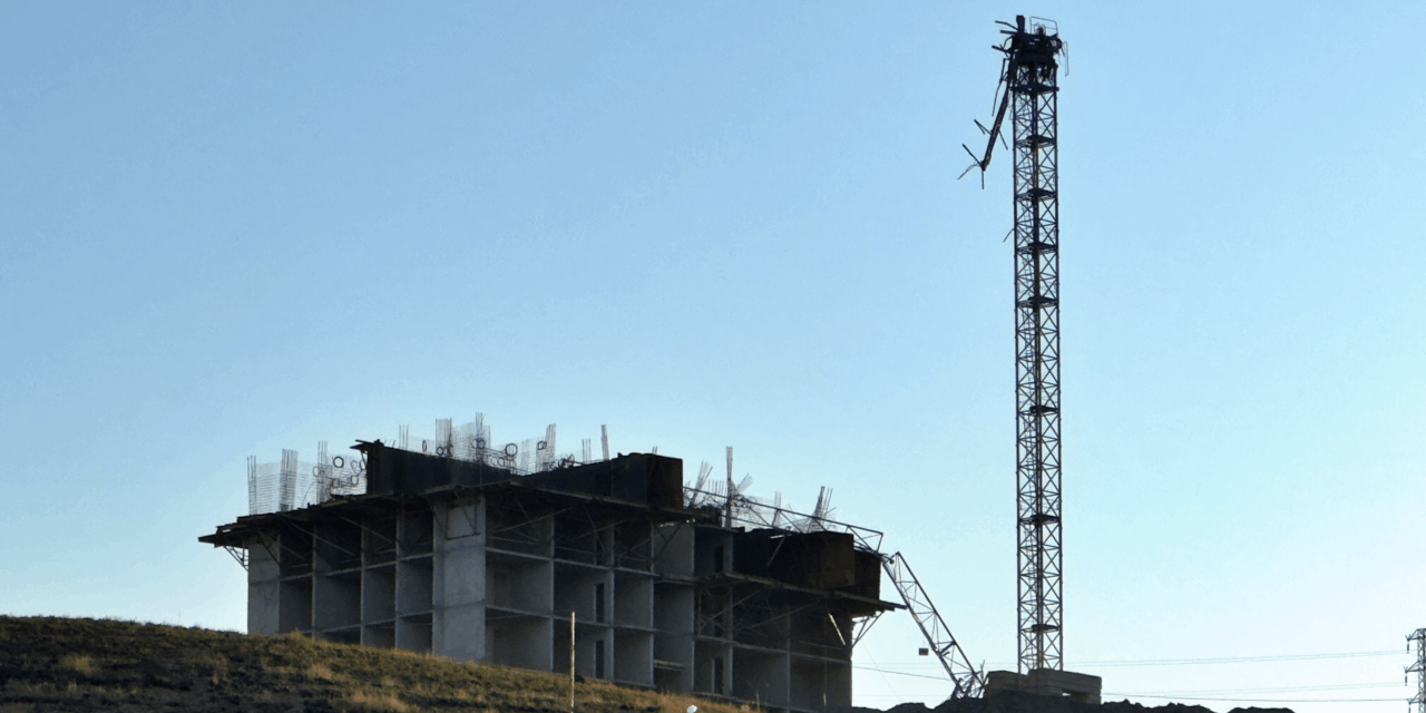 Osmaniye'de inşaatta yüksekten düşen işçi yaşamını kaybetti!