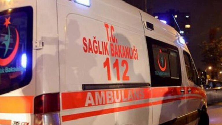 Karaman'da fabrika kazasında üzerine demir kasa düşen 46 yaşındaki işçi yaşamını kaybetti! 1 Osmaniye'de kıyafeti vinç şaftına dolanan işçi yaşamını kaybetti!
