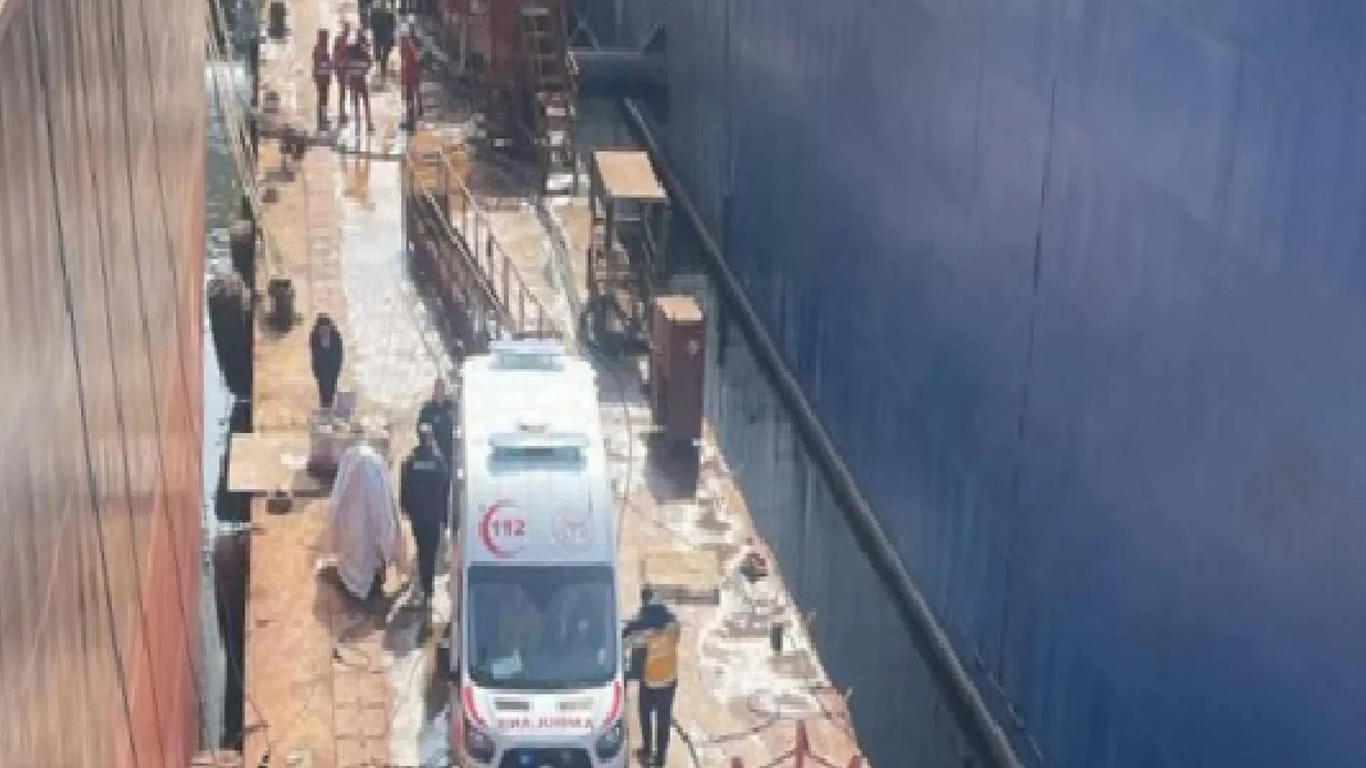 Yalova'da vinç sepetinden düşen 39 yaşındaki işçi hayatını kaybetti
