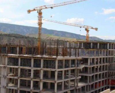 Çankırı'da kule vincinden düşen 54 yaşındaki işçi yaşamını yitirdi