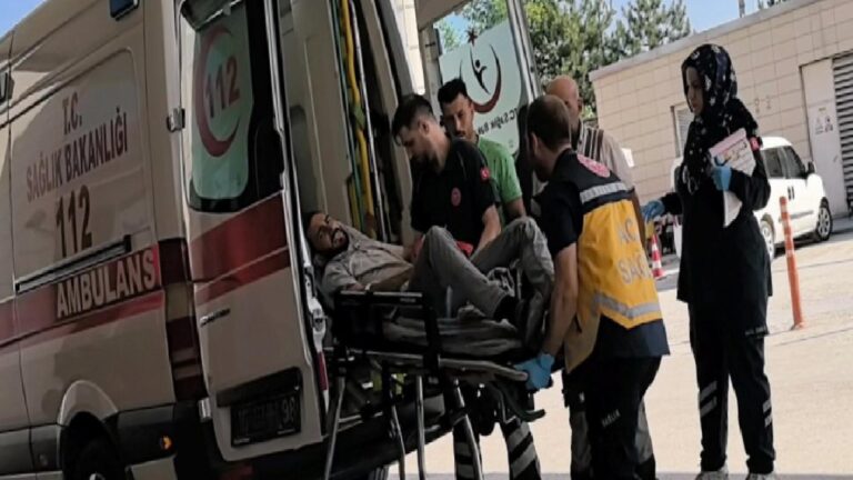 Kolunu makineye kaptıran işçi yaralandı 1 Kolunu makineye kaptıran işçi yaralandı